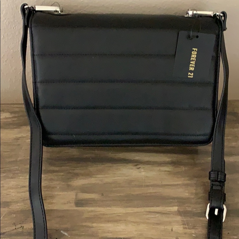NWT Forever 21 handbag/crossbody